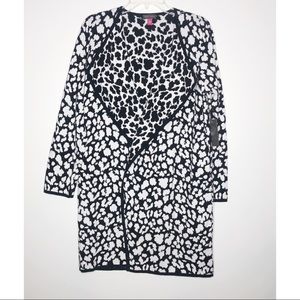 Vince Camuto Cheetah print open cardigan.